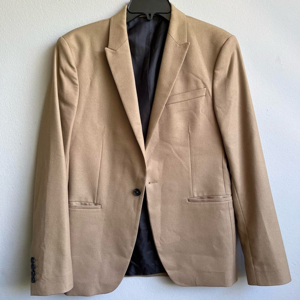 Zara “Men”  Blazer • Camel Color • Worn 3 times for work events• No Flaws